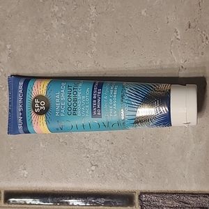 Pacifica mineral face shade